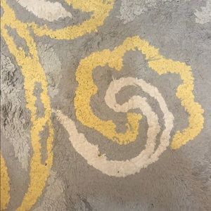 Meet your Posher, Laurie